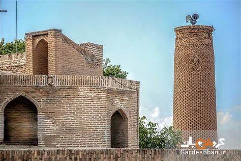 مسجدی که بخشی از تاریخ اسلام در ایران را روایت می‌کند