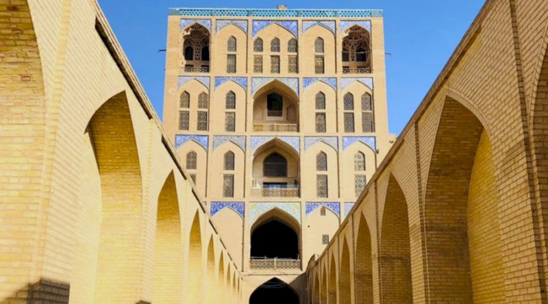 ساعت بازدید از کاخ عالی‌قاپو اصفهان افزایش یافت