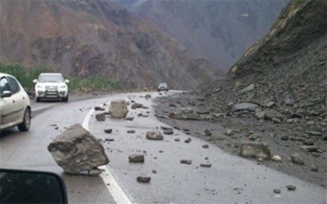 جاده چالوس باز هم مسدود است